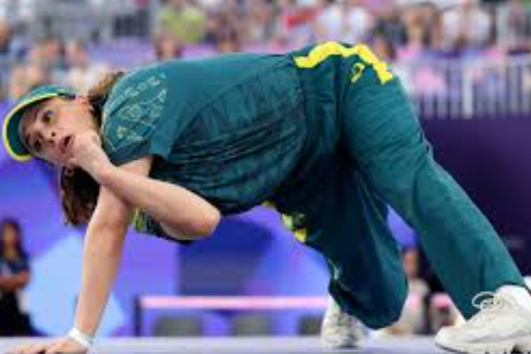 Who is Raygun Viral B-Girl Viral at the 2024 Paris Olympics, Hit the Kangaroo Hop Performance!